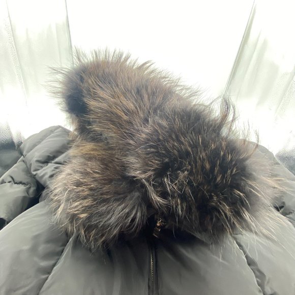 Prada Puffer Jacket - Picture 9 of 10